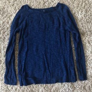 Gap sweater